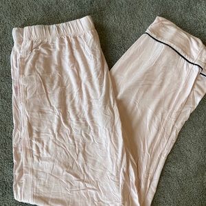 Super soft Victoria’s Secret pajama set